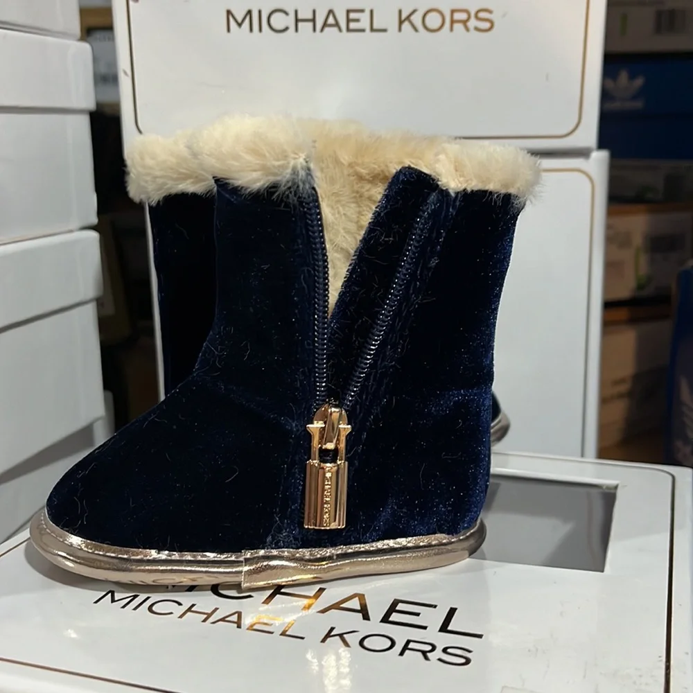 Michael Kors Baby Sweet Infant Booties Boots Shoes velour navy new Girls Size 2